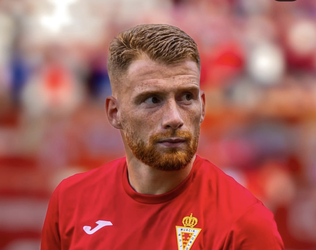 Heracles Almelo wil David Vicente halen